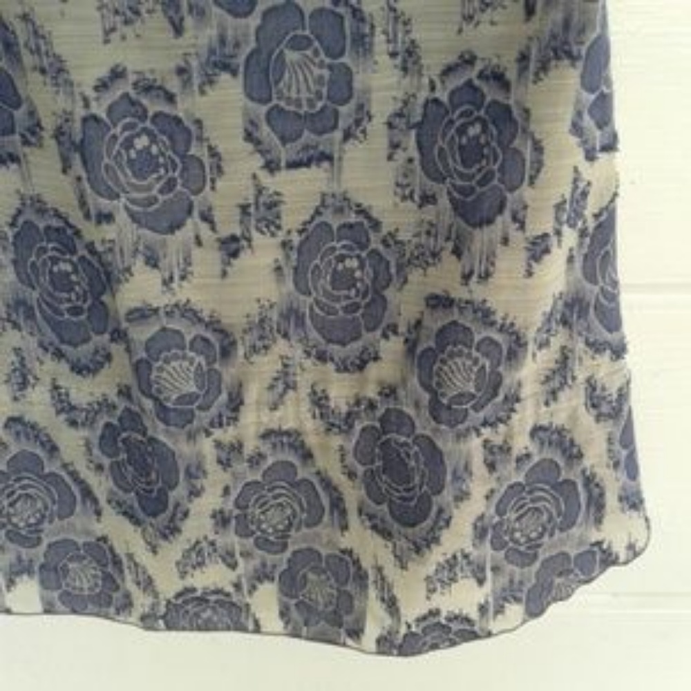 Anthropologie Little Yellow Button Blue Top XS - Picture 6 of 8